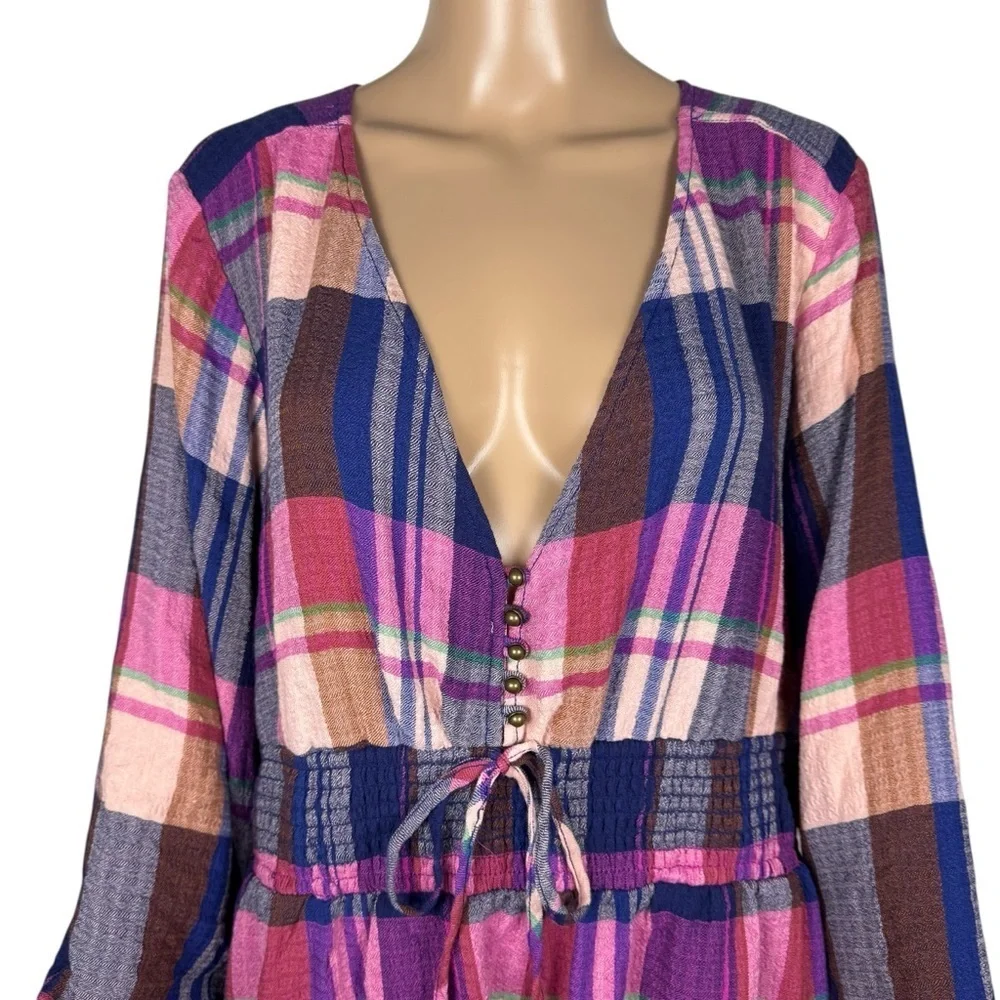 NWT New $98 Pilcro Plaid Deep-V Blouse Size XL